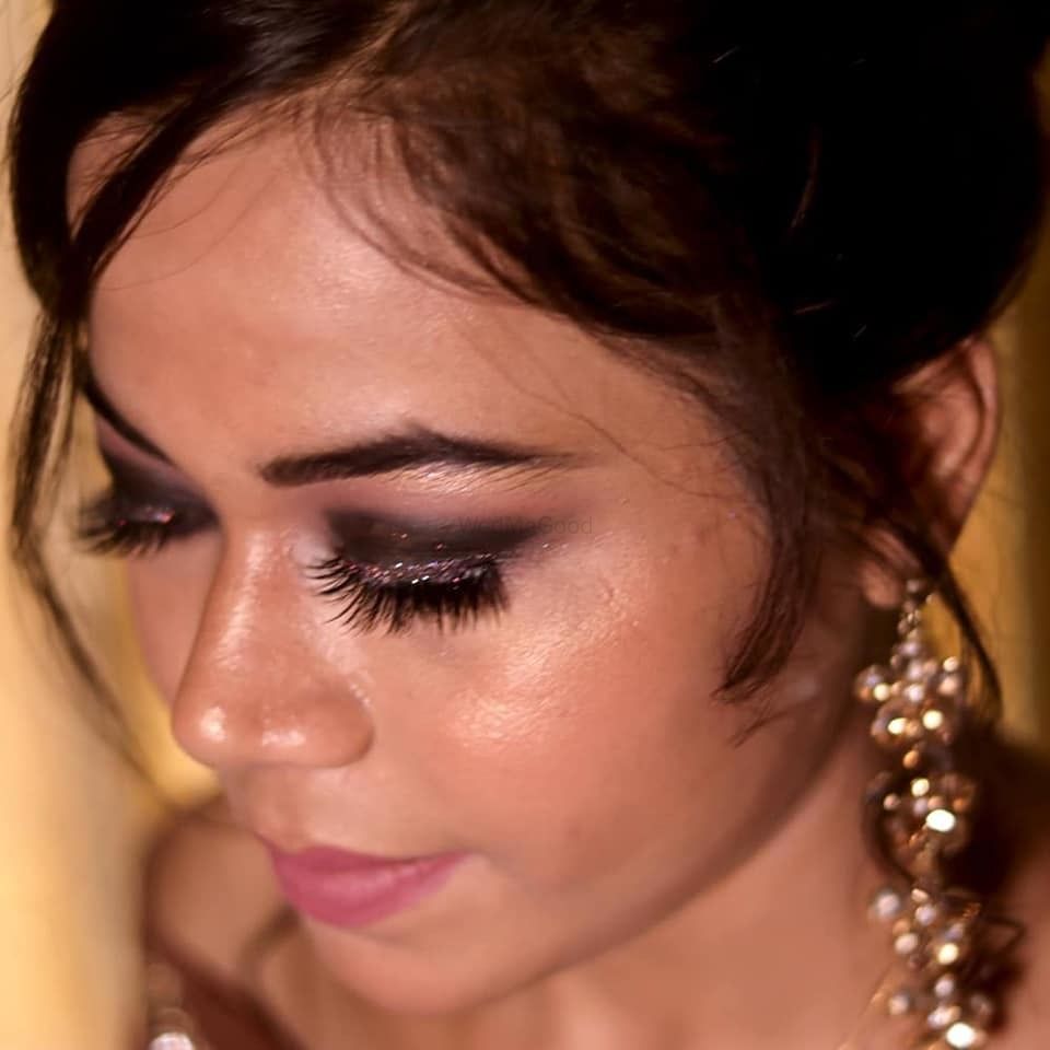 Photo By Makeover_bynehaz - Bridal Makeup