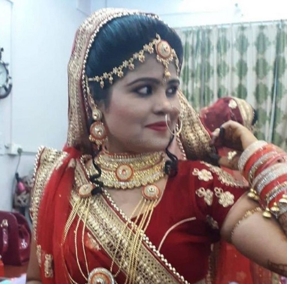Sundaram Shahnaz Ladies Beauty Parlor