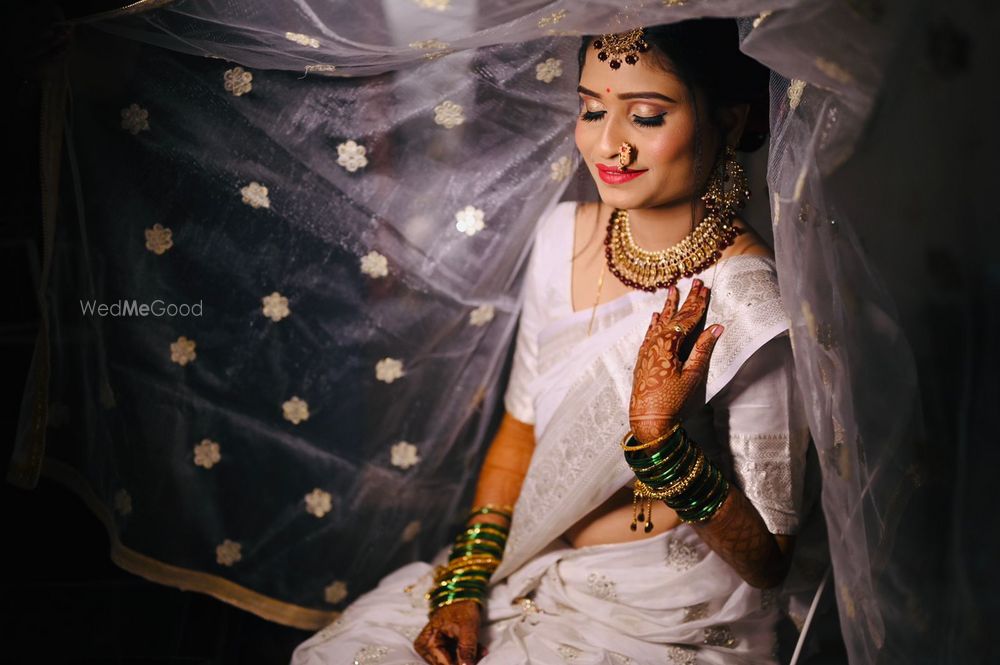 Photo By Makeover By Aditi - Bridal Makeup