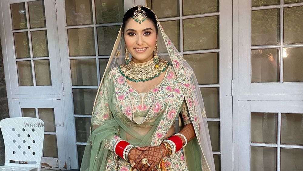 Mua Pragati Arora
