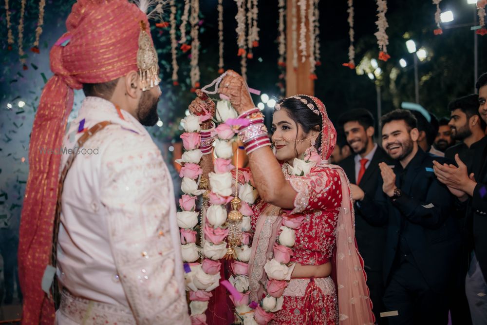 Photo By Love and Light Production - Photographers