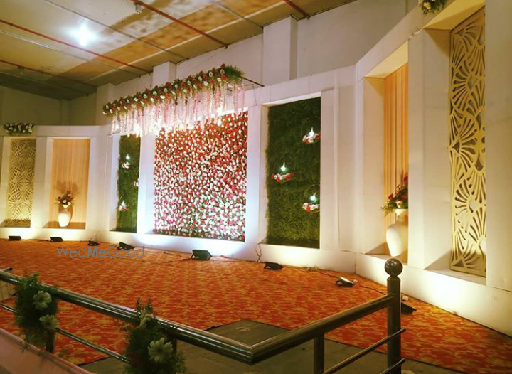 Photo By S.S. Lal Decor - Decorators