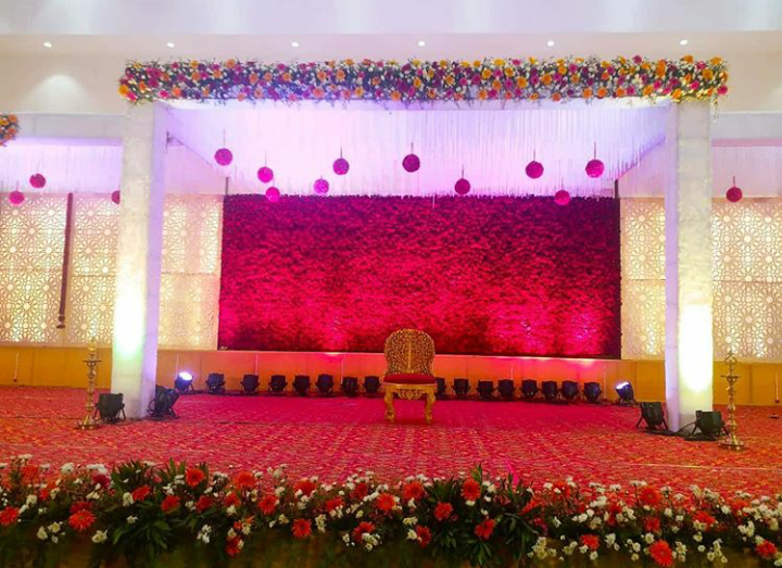 Photo By S.S. Lal Decor - Decorators