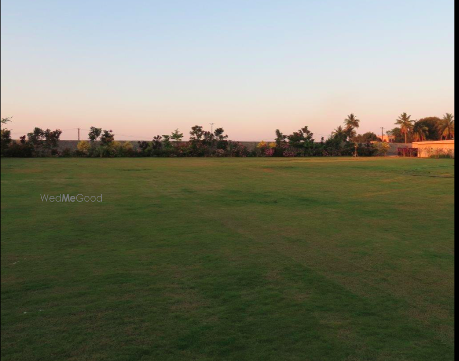 Breeze Farms