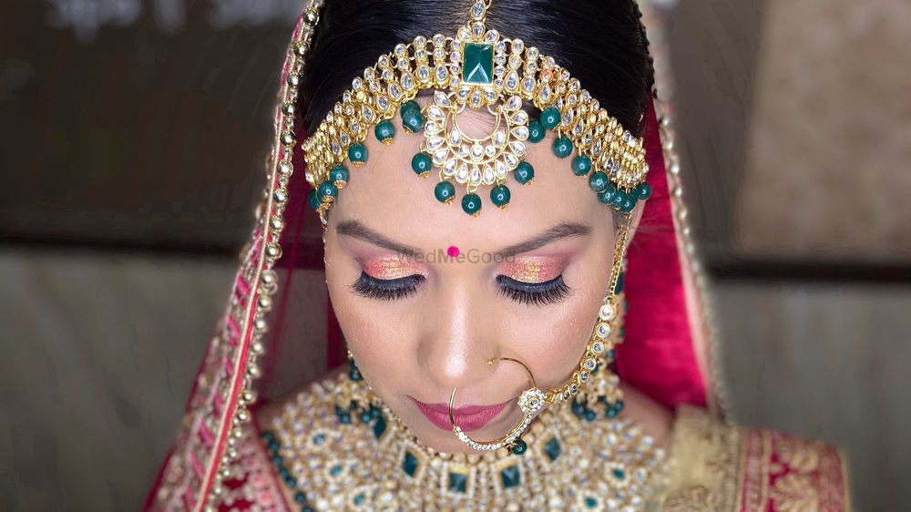 Makeup by Dhwanie Bhatia