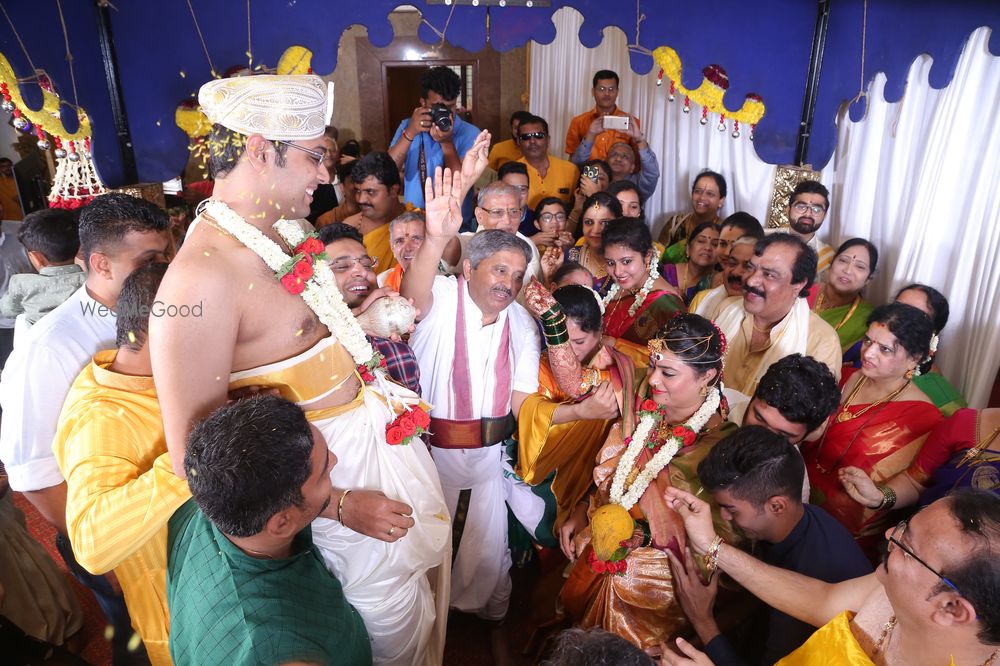 Photo By Click Amor Photography - Photographers