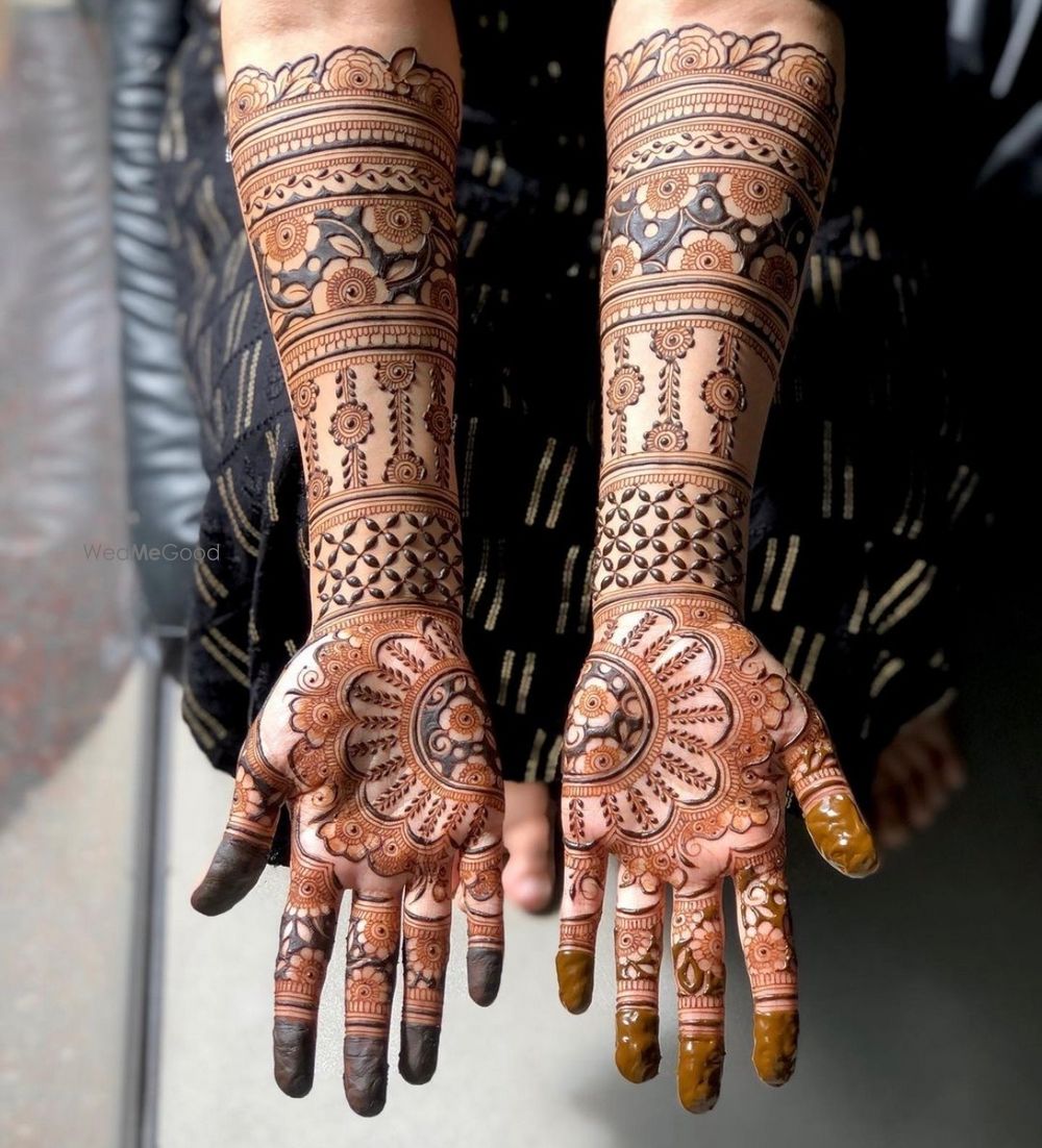 Photo By Karan Mehandi & Tattoo Studio - Mehendi Artist