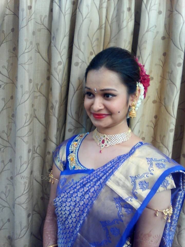 Photo By Makeup & Hair at Swadeep - Bridal Makeup