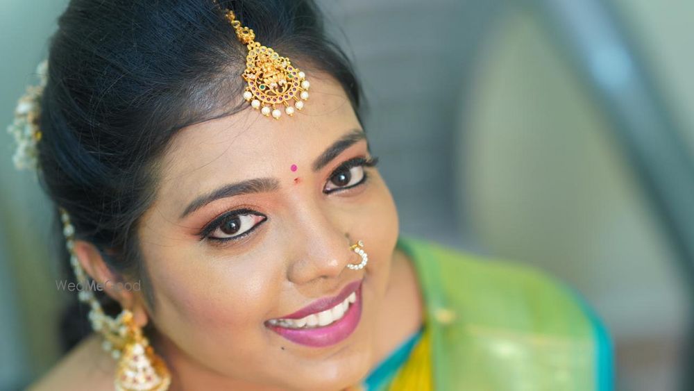 Honey Bridal Makeup Artist