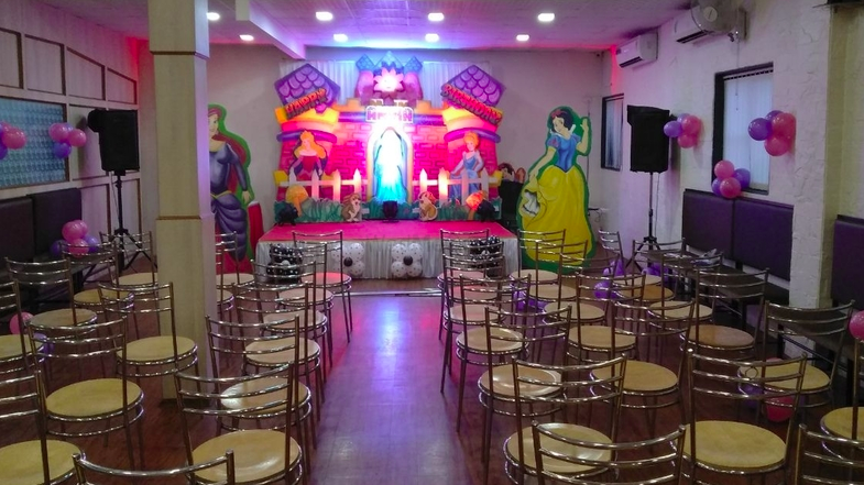 Ungli Chaat Banquet Hall
