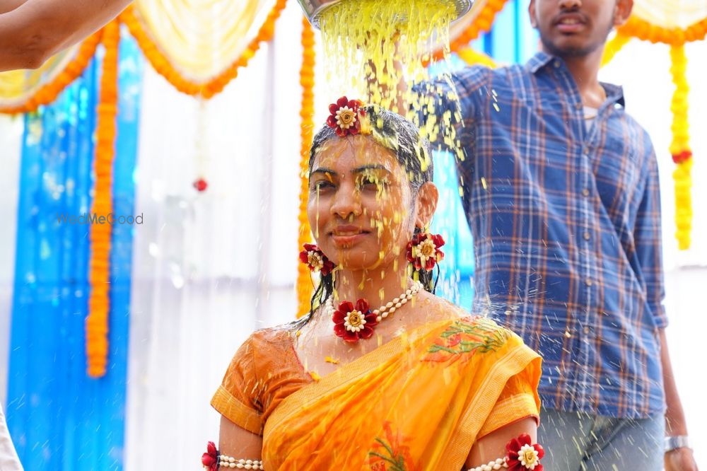Photo By Suresh Studio - Photographers
