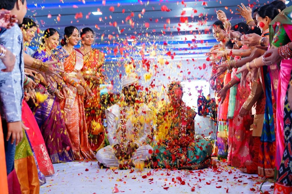 Photo By Suresh Studio - Photographers