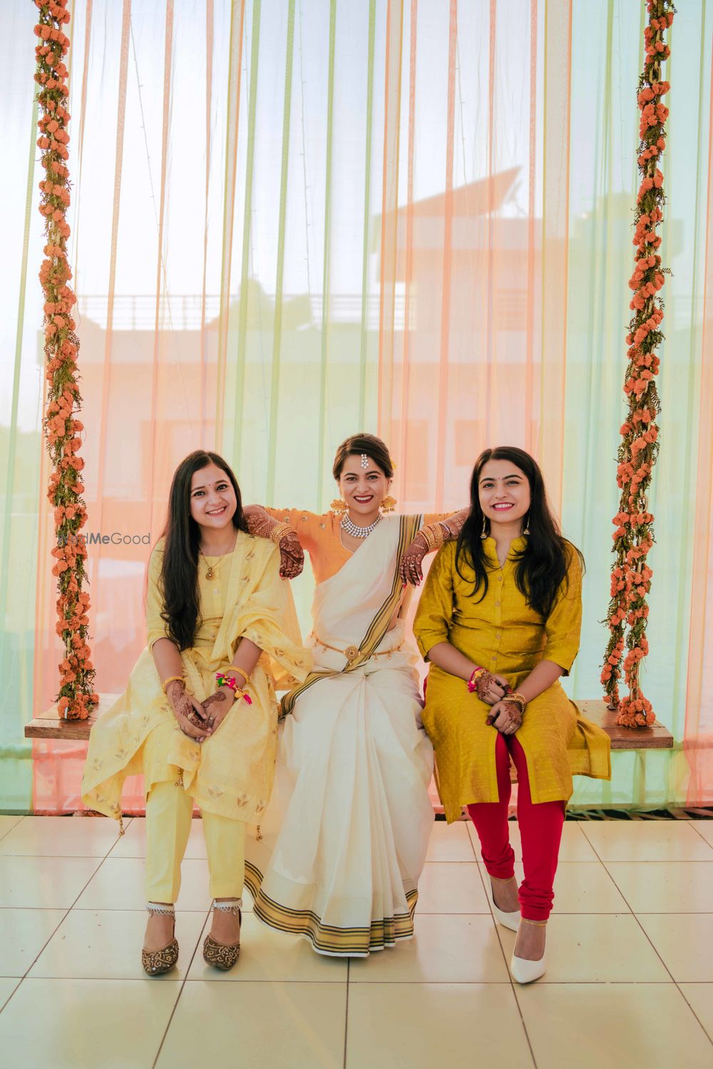 Photo By Utsav The wedding Journey - Photographers