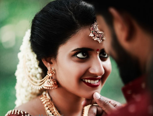 Photo By Manya Photography - Photographers