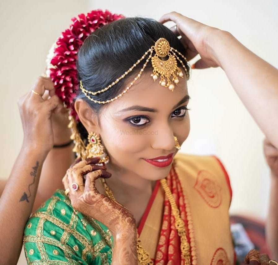 Photo By Aarti- Makeup Artist & Hair Stylist - Bridal Makeup
