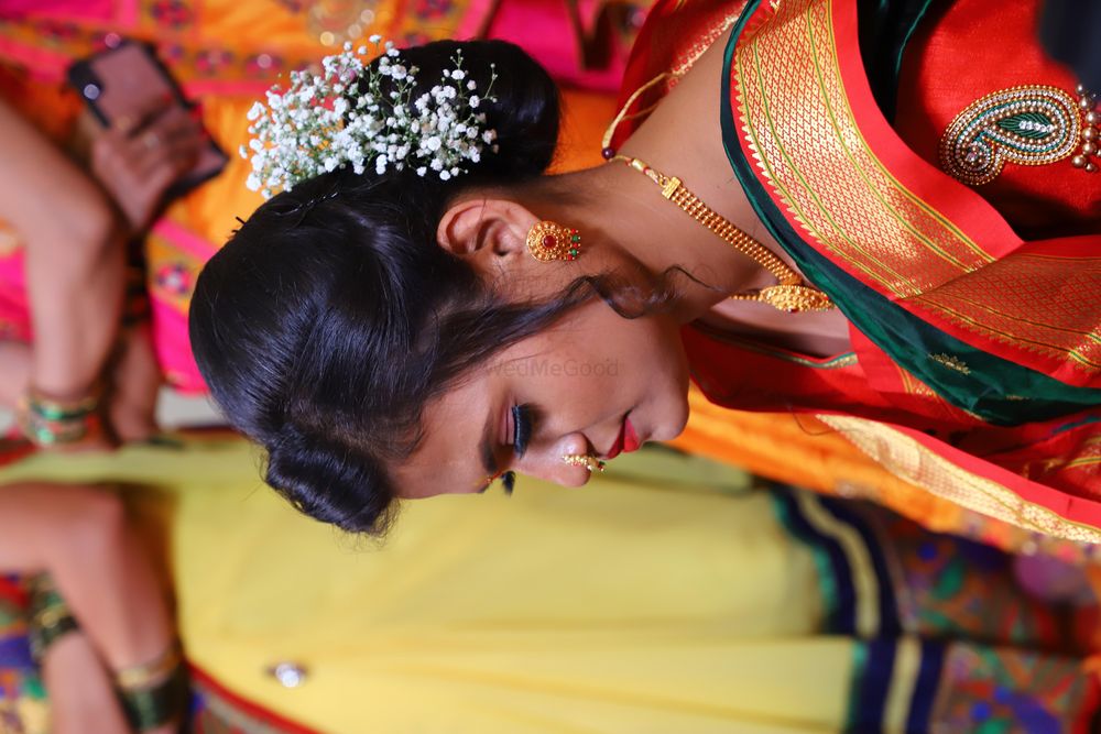Photo By Aarti- Makeup Artist & Hair Stylist - Bridal Makeup
