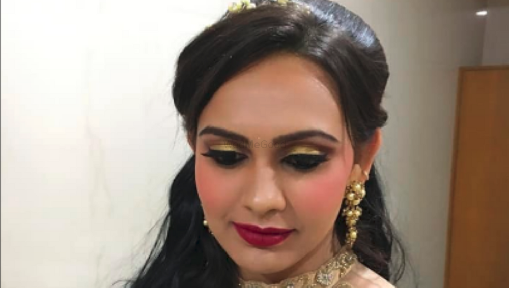 Makeup Artist Shravanya