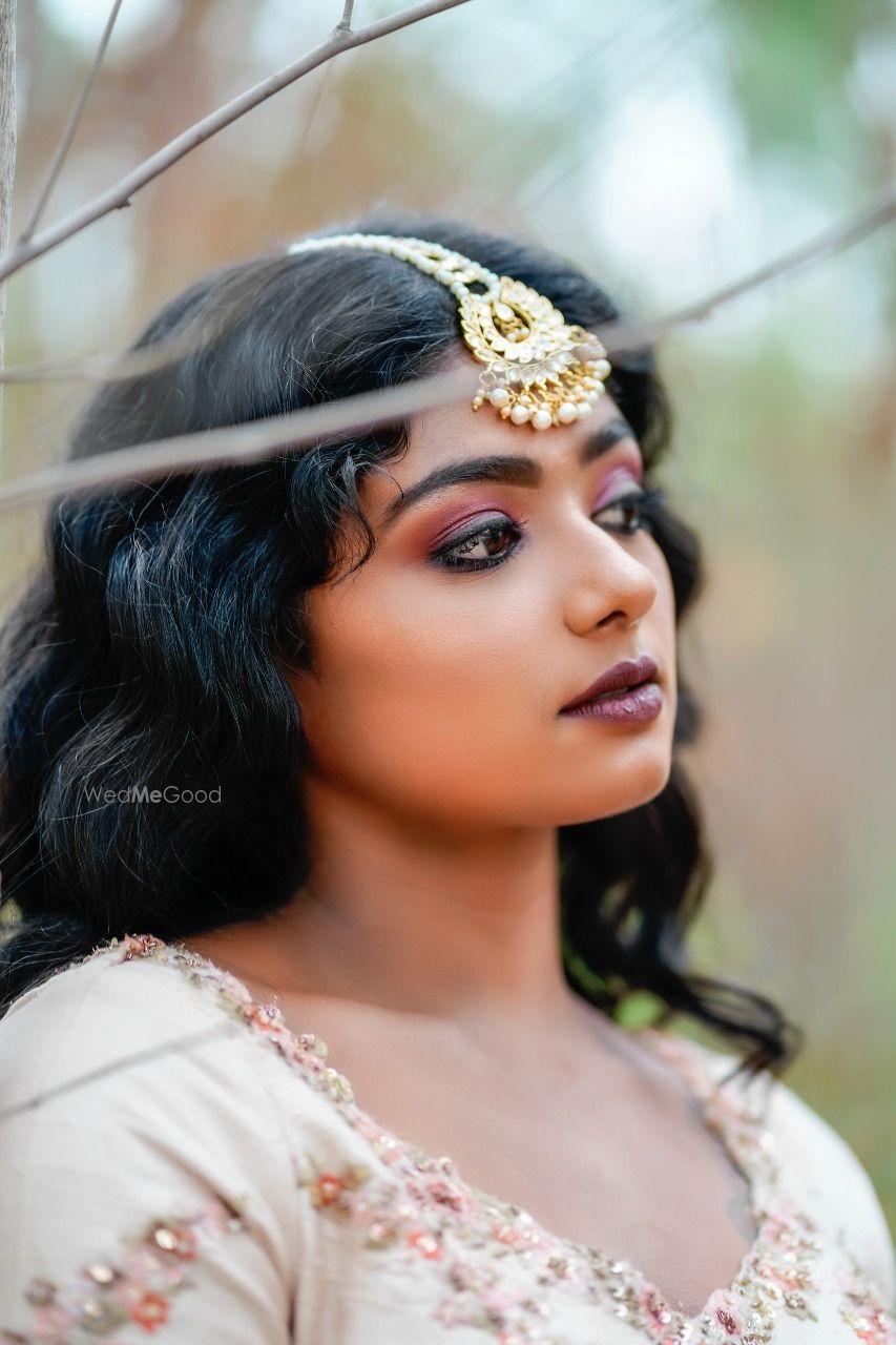 Photo By Makeovers by Sheetal - Bridal Makeup