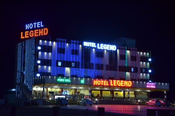 Photo By Hotel Legend - Venues