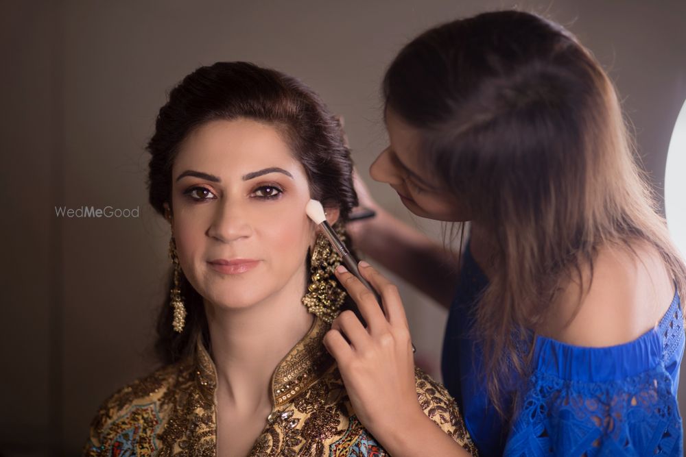 Photo By Pooja Khurana Makeovers - Bridal Makeup