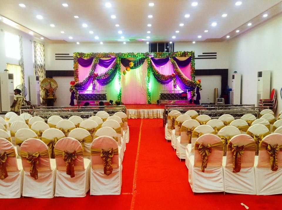 Photo By  Vaishnav Marriage & Banquet Hall - Venues