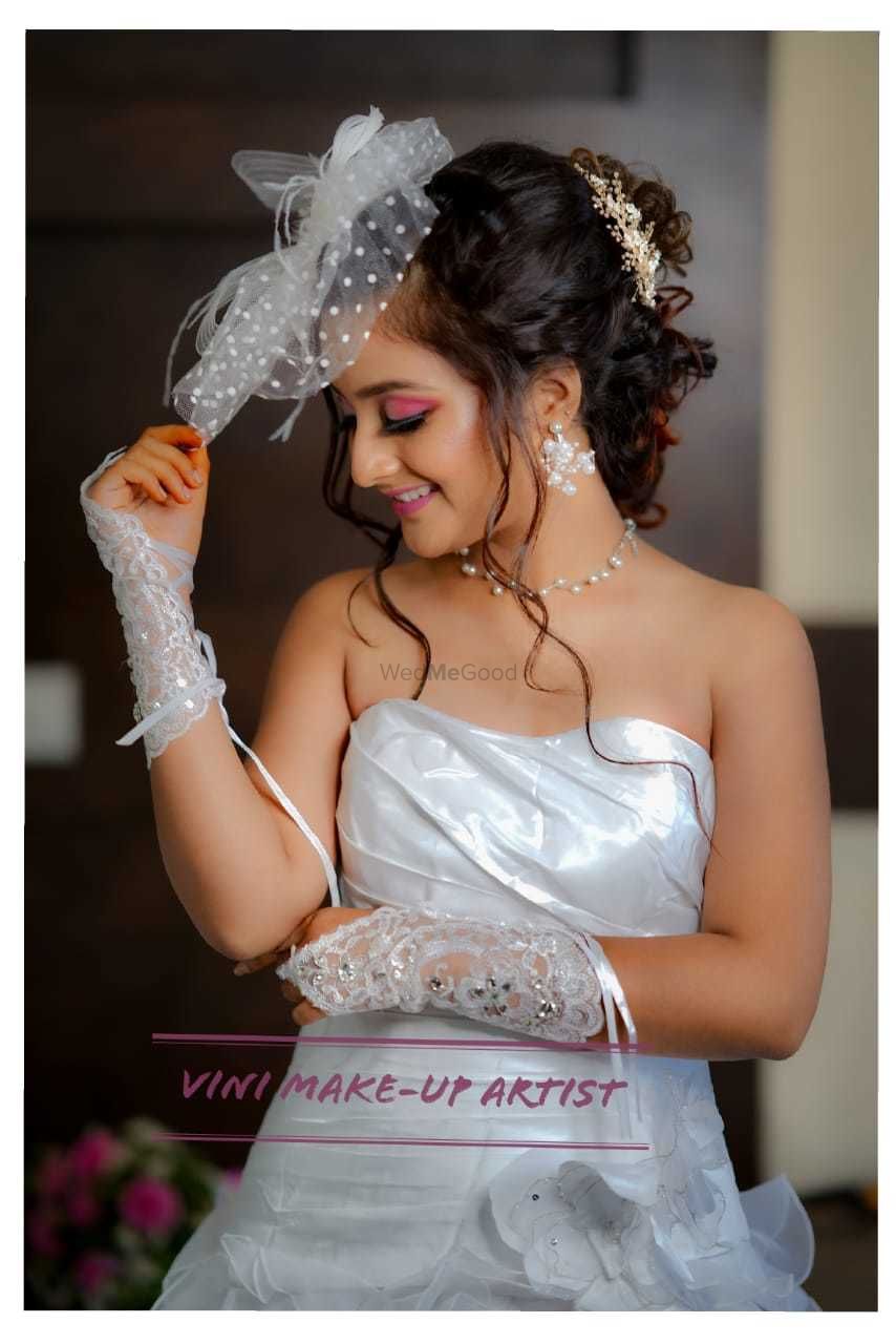 Photo By Vini Makeup Studio - Bridal Makeup