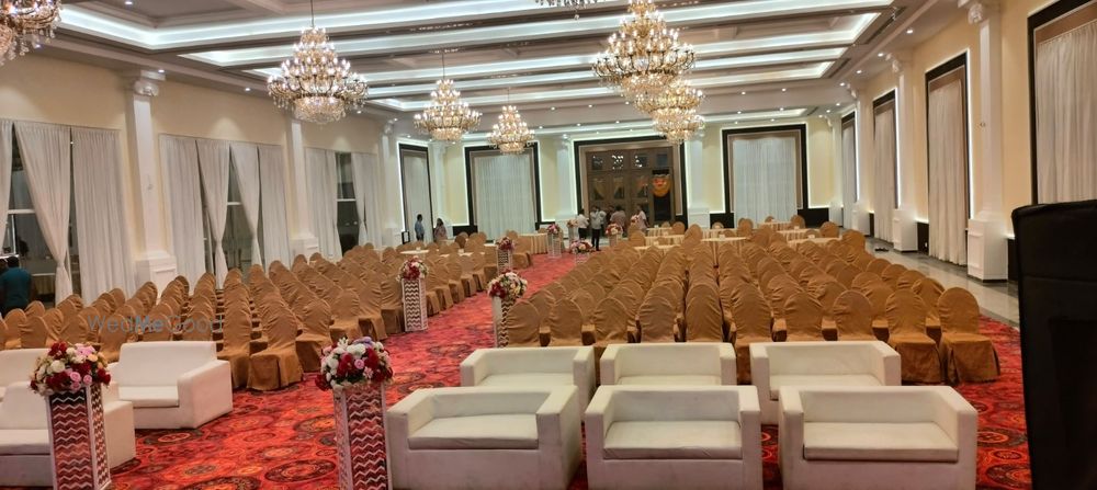 Photo By Sunny's World - Venues