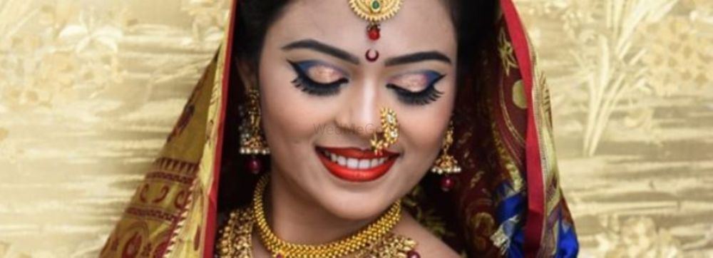 Sakhi Beauty Parlour