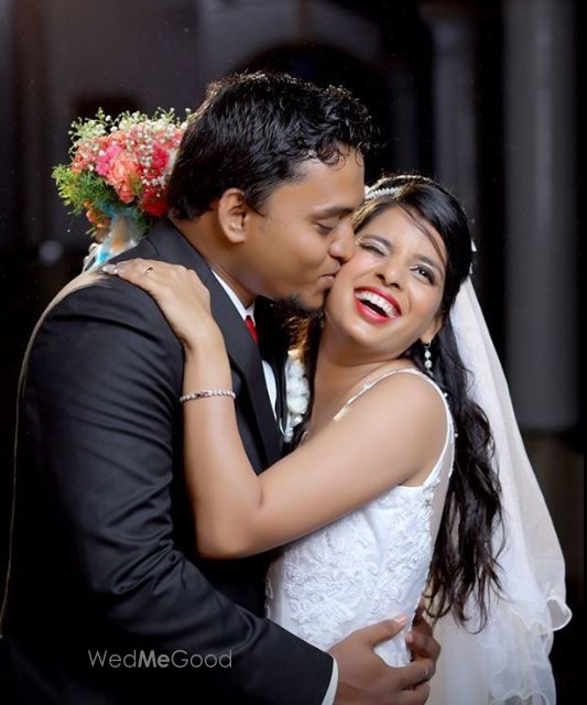 Photo By Pinky Studio - Photographers