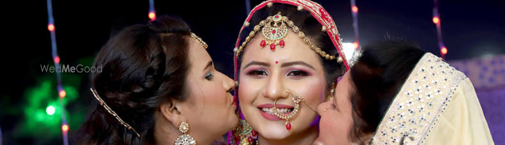 Photo By Kishor Studio - Photographers