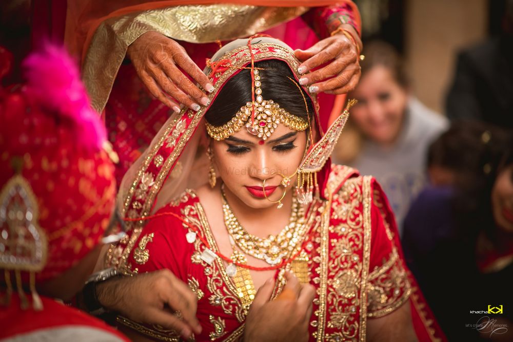 Photo By Isha Khanna - Bridal Makeup
