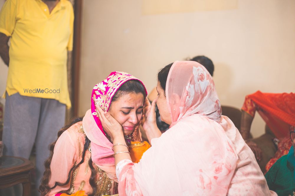 Photo By Little Big Weddings - Photographers
