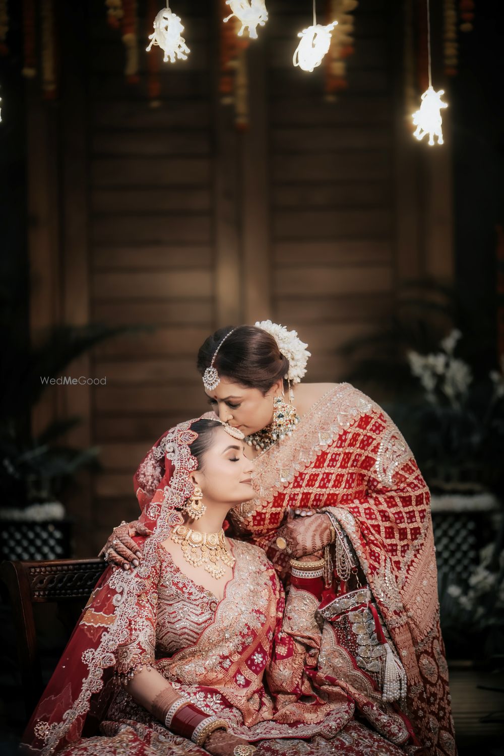 Photo By Studio Memory Lane - Photographers