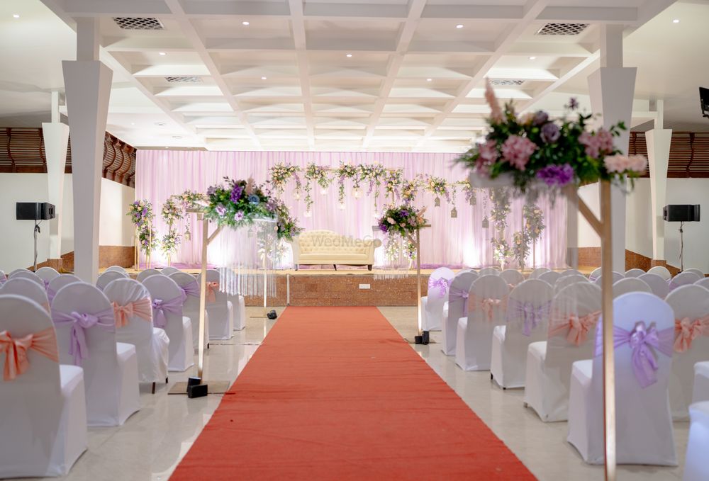 Photo By Valura - Venues