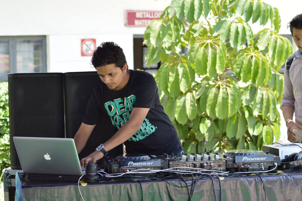 Photo By DJ Nikeh - DJs