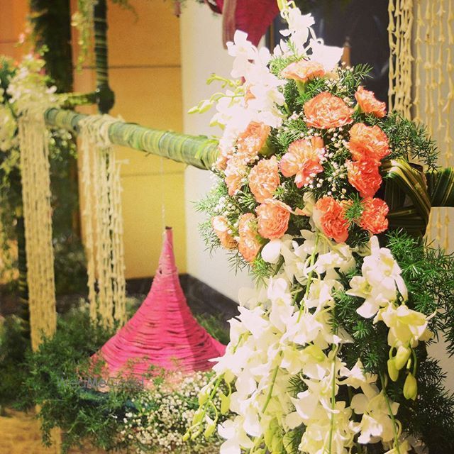 Photo By Papillon Flowers - Decorators