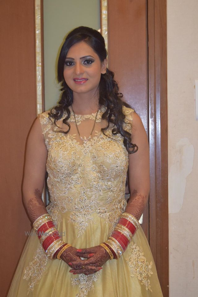 Photo By Sonali's Salon & Spa - Bridal Makeup