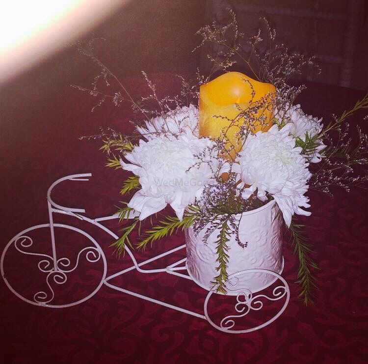 Photo of cycle table centrepieces