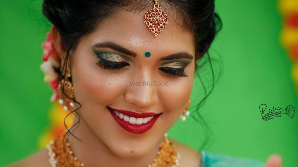 Ridhi Bridal Makeup Artist