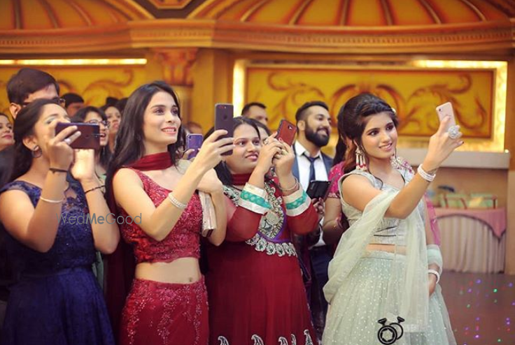 Photo By Full Frame Studios - Photographers