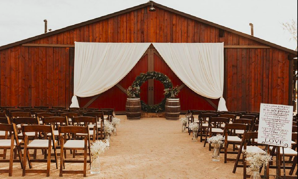 Photo By Desert Foothills Weddings - Venues