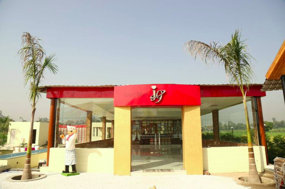 J9 Restaurant And Banquet Hall