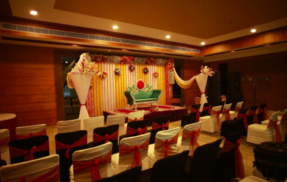 Golden Lakes Hotel Bhopal