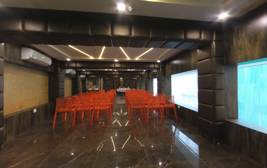 Photo By Hotel Ganpati - Venues