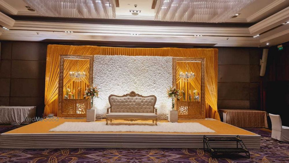 Photo By Holiday Inn Mayur Vihar - Venues