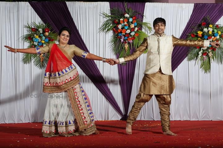 Photo By Love Birds Events - Sangeet Choreographer