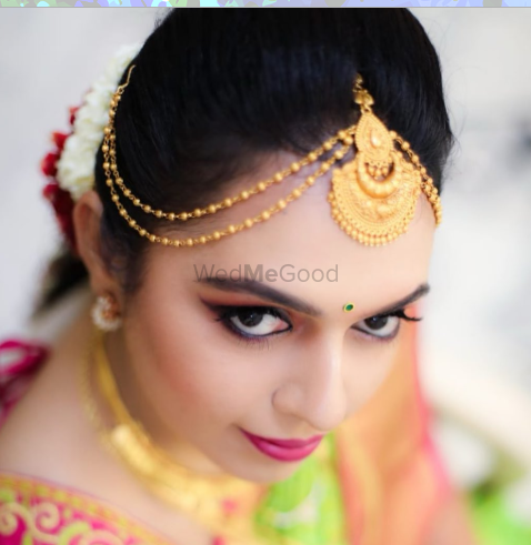 Photo By Vani Beauty Parlour - Bridal Makeup
