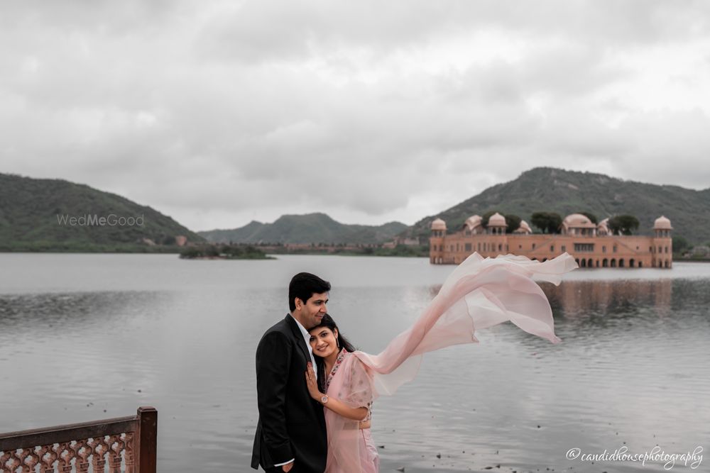 Photo By Makeover by Radhika - Bridal Makeup