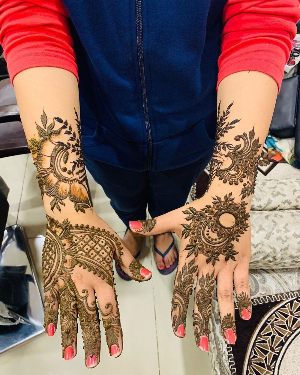 Photo By She Makeovers and Salon - Mehendi Artist