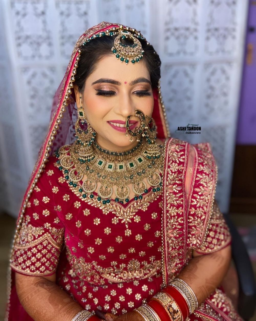 Photo By Ashi Tandon Makeovers - Bridal Makeup